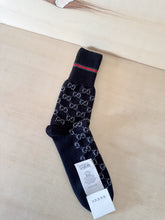 Carica l&#39;immagine nel visualizzatore di Gallery, Gucci Calzini Neri Logo GG Fascia Web

