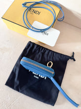 Carica l&#39;immagine nel visualizzatore di Gallery, Fendi Portamonete FF Color Petrolio
