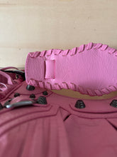 Carica l'immagine nel visualizzatore di Gallery, Balenciaga Borsa Le Cagole XS Con Frange

