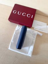 Carica l'immagine nel visualizzatore di Gallery, Gucci Portafoglio Uomo GG Jumbo Blu
