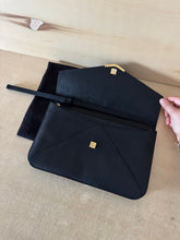 Carica l'immagine nel visualizzatore di Gallery, Fendi Pochette 2Jours Nera
