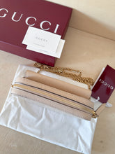 Carica l'immagine nel visualizzatore di Gallery, Gucci Borsa Gilbert Mini Con Zip
