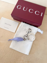 Carica l'immagine nel visualizzatore di Gallery, Gucci Portachiavi Delfino Lilla
