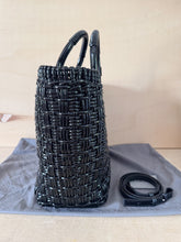 Carica l'immagine nel visualizzatore di Gallery, Balenciaga Basket Bistro Borsa Classica Nera
