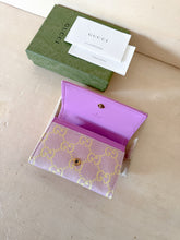 Carica l&#39;immagine nel visualizzatore di Gallery, Gucci Portacarte GG Marmont Bicolor
