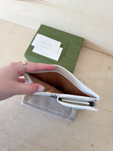 Carica l&#39;immagine nel visualizzatore di Gallery, Gucci Portafoglio Blondie Compact
