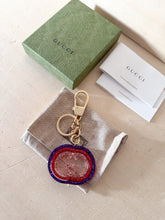 Carica l&#39;immagine nel visualizzatore di Gallery, Gucci Portachiavi Logo GG
