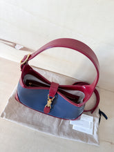 Carica l&#39;immagine nel visualizzatore di Gallery, Gucci Jackie 1961 Small Limited Edition Bicolor

