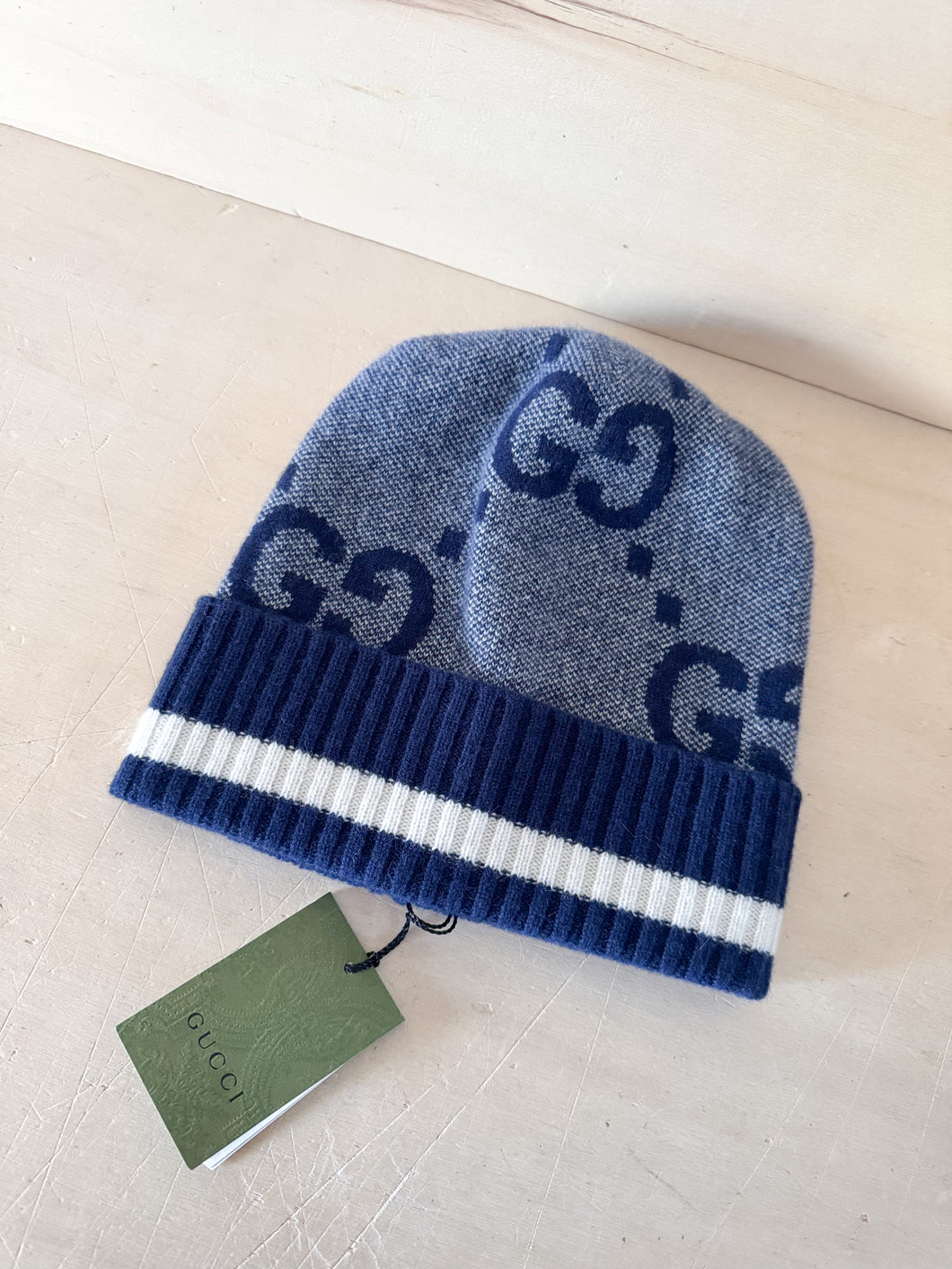 Gucci Cappellino Cashmere GG Jumbo Blu & Bianco