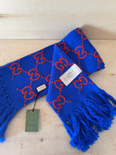 Carica l'immagine nel visualizzatore di Gallery, Gucci Maxi Sciarpa Lana GG Blu
