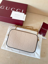 Carica l'immagine nel visualizzatore di Gallery, Gucci Borsa Gilbert Mini Con Zip

