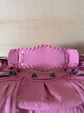 Carica l'immagine nel visualizzatore di Gallery, Balenciaga Borsa Le Cagole XS Con Frange
