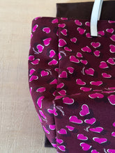 Carica l'immagine nel visualizzatore di Gallery, Gucci Heartbit Tote Bag Limited Edition
