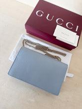 Carica l&#39;immagine nel visualizzatore di Gallery, Gucci GG Marmont Wallet On Chain Bicolor
