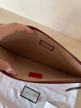 Carica l&#39;immagine nel visualizzatore di Gallery, Gucci pochette piatta Limited edition diamond
