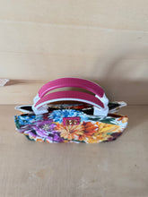 Carica l'immagine nel visualizzatore di Gallery, Dolce &amp; Gabbana Mini Tote Floreale
