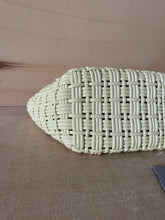 Carica l'immagine nel visualizzatore di Gallery, Balenciaga Borsa Basket Bistro XS Pale Yellow
