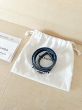 Carica l'immagine nel visualizzatore di Gallery, Balenciaga Bracciale Triplo City
